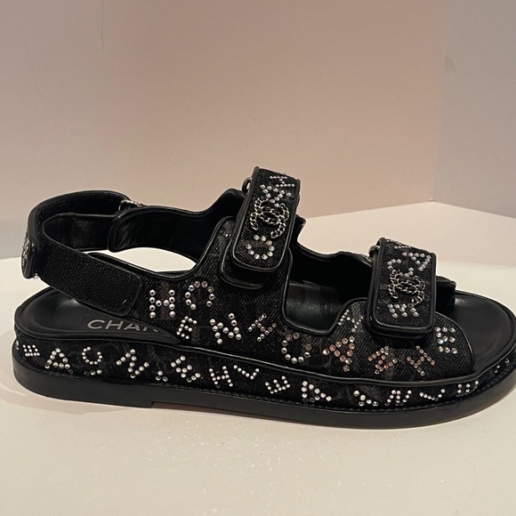 Chanel Dad Sandals Limited Edition Decorated in Crystals - Picture 4 of 8
